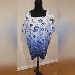 Alfred Dunner Blue and White Floral Short Sleeve Top